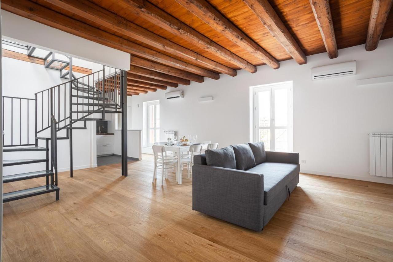 Casa Azzurra - Palazzo Del Buonpastore Palermo Luaran gambar
